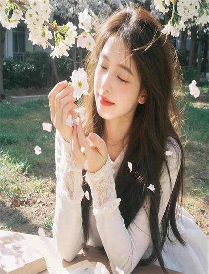 吸血鬼医生MIGNON动漫免费观看_年轻的保姆5线观高清多鱼_无敌神马影院在线观看